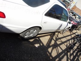 2000 TOYOTA CAMRY LE WHITE 2.2L AT Z18357